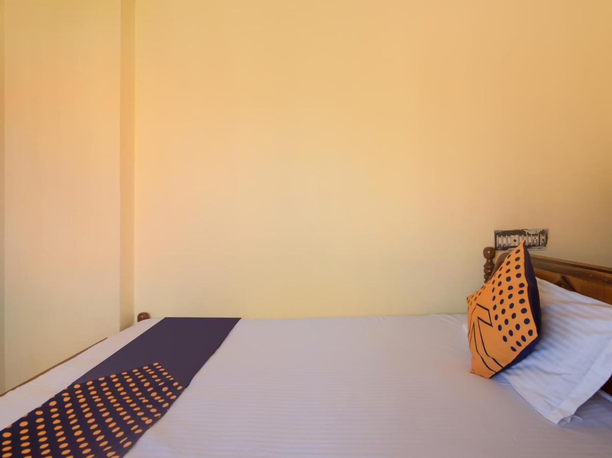 สปอต ออน 73931 โฮเทล โรลล์ ฮับ Hotel โกตา ภายนอก รูปภาพ